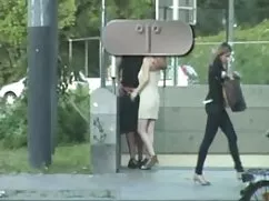 大きな尾の準備のための性別,温泉女の子, ...