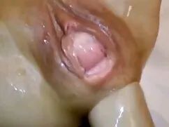 ハゲ男は女の子がんだけでなく、オーガズム ...