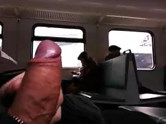 キッチンでのセックス えろ 動画 女の子