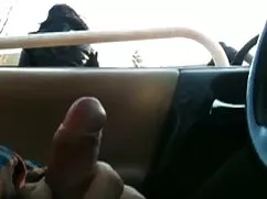 犬に乗ってフライドポテトを持つ男,スキニ ...